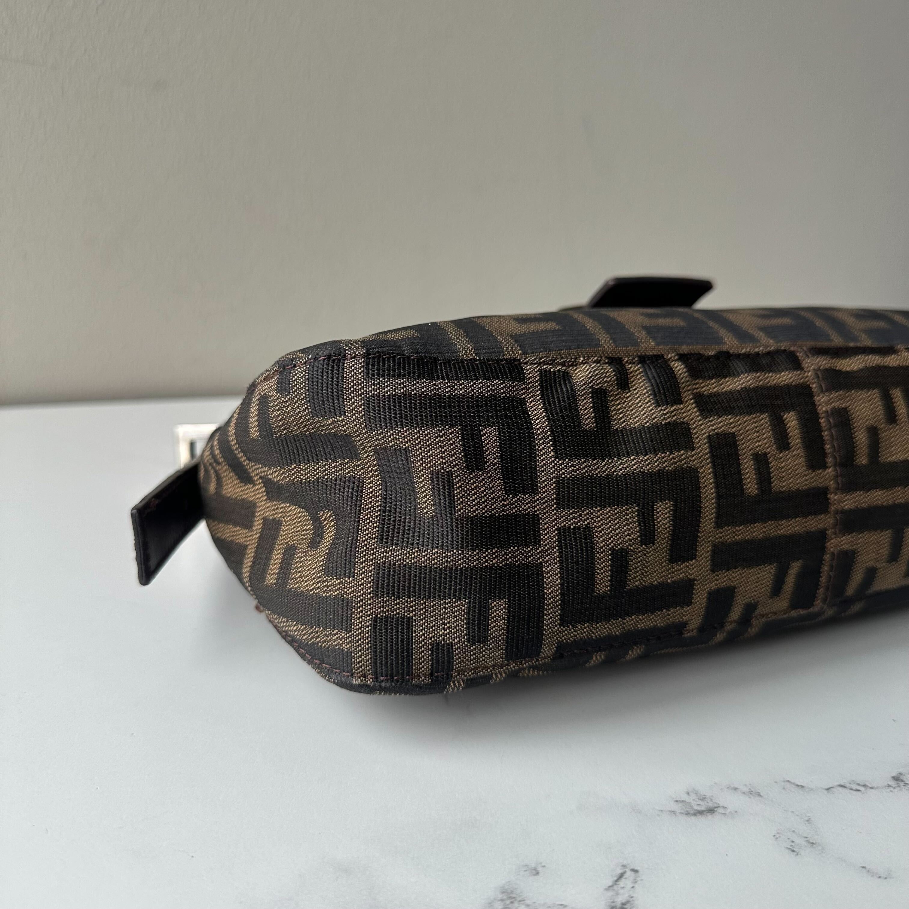 Fendi Baguette