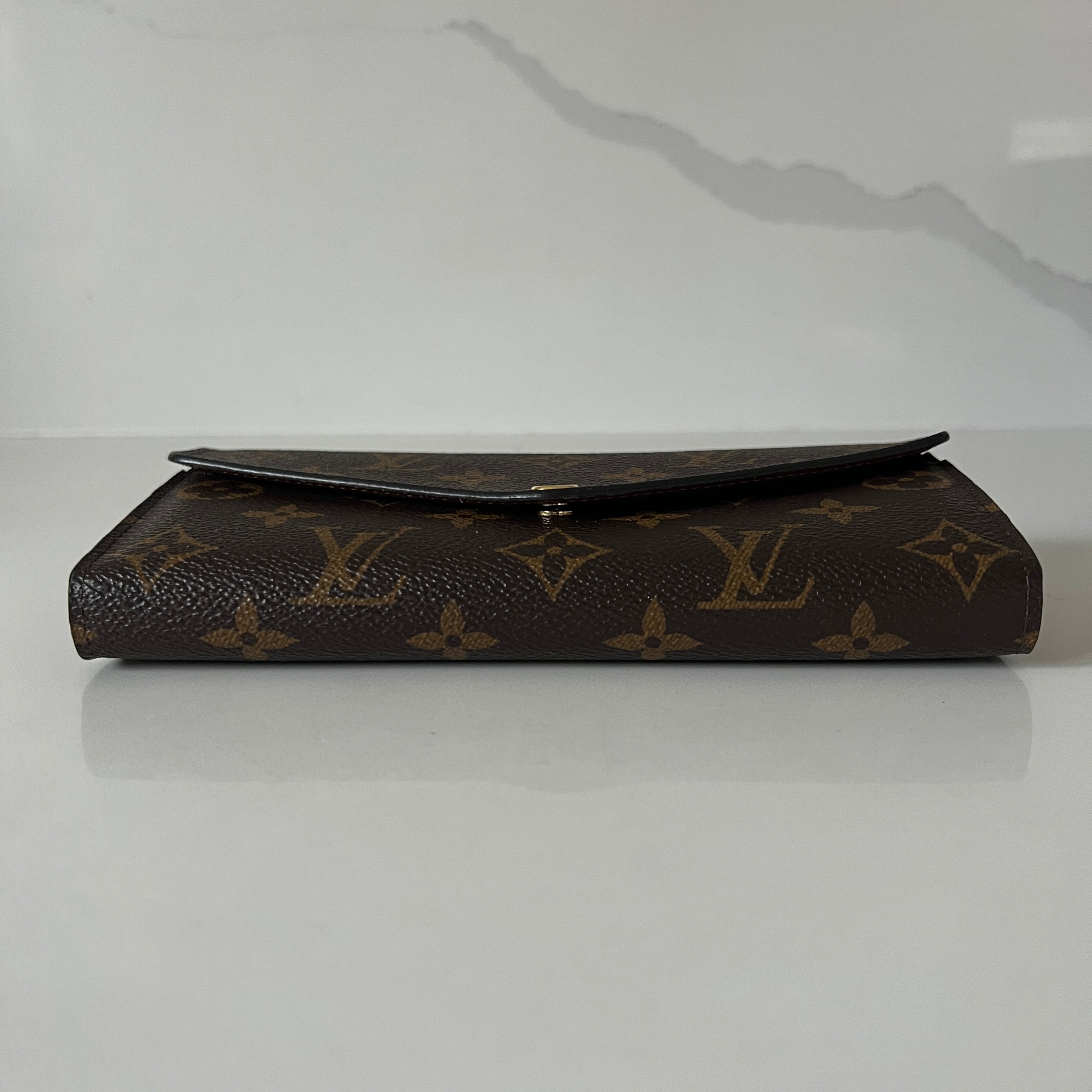 Louis Vuitton Sarah Wallet