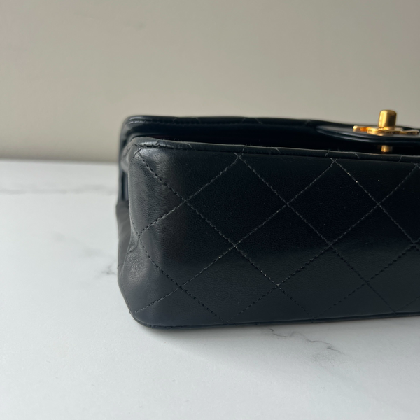 Chanel Medium Vintage Double Flap