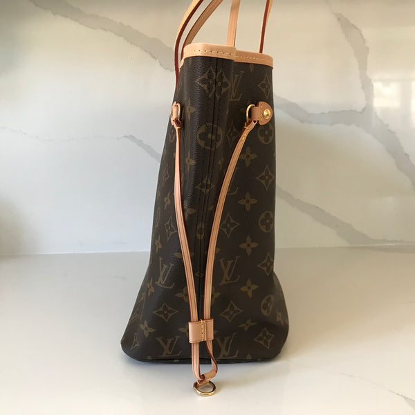 Louis Vuitton Neverfull MM & Pouch