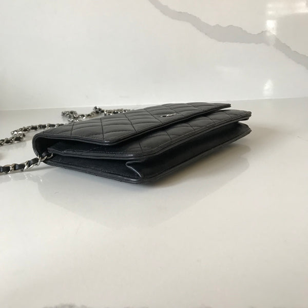 Chanel Wallet on Chain