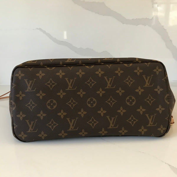 Louis Vuitton Neverfull MM & Pouch