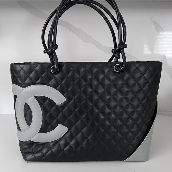 CHANEL TOTE