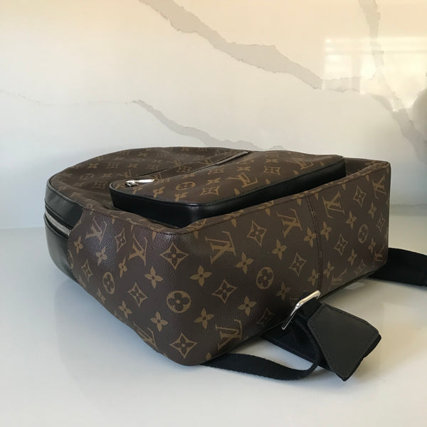 Josh backpack bag Louis Vuitton Grey in Synthetic - 21807515
