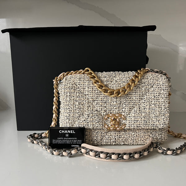 Rate That Bag: Chanel 19- Wool/Tweed — What I'm On Today