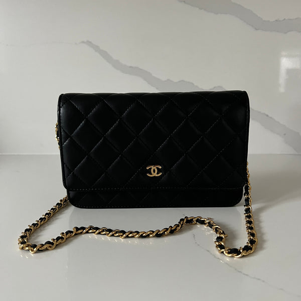 Chanel Wallet on Chain (WOC)